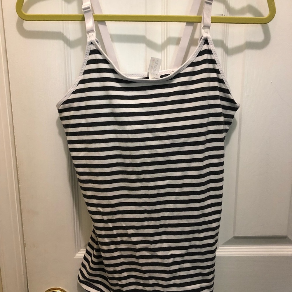 Lamaze Size M nursing tank